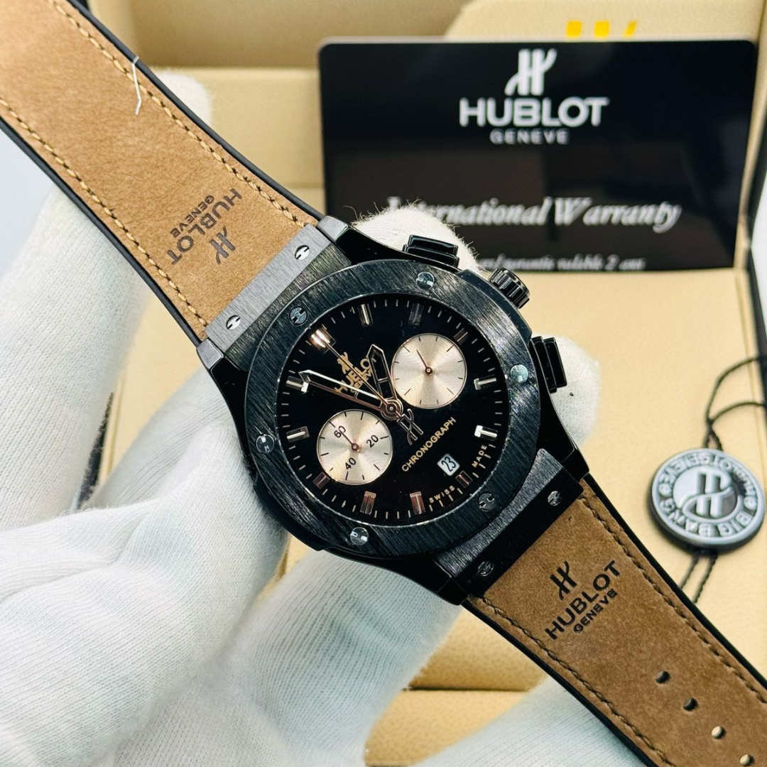 ساعة هوبلو الجلدية