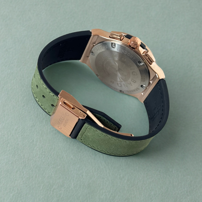 ساعة هوبلو الجلدية