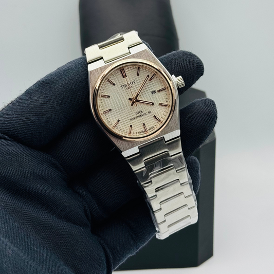 ساعة تيسوت من الفولاذ المقاوم للصدأ